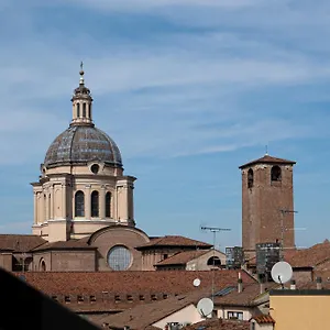 Apartment Mansarda Le Torri, Mantua