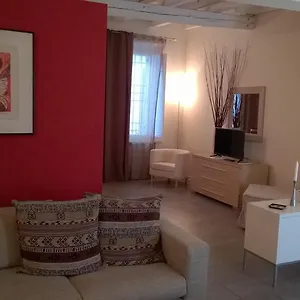Agora Residenza Aparthotel
